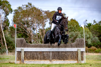 2023 04 09 Riddells Level 2 XC Jump 14 (7 of 26)